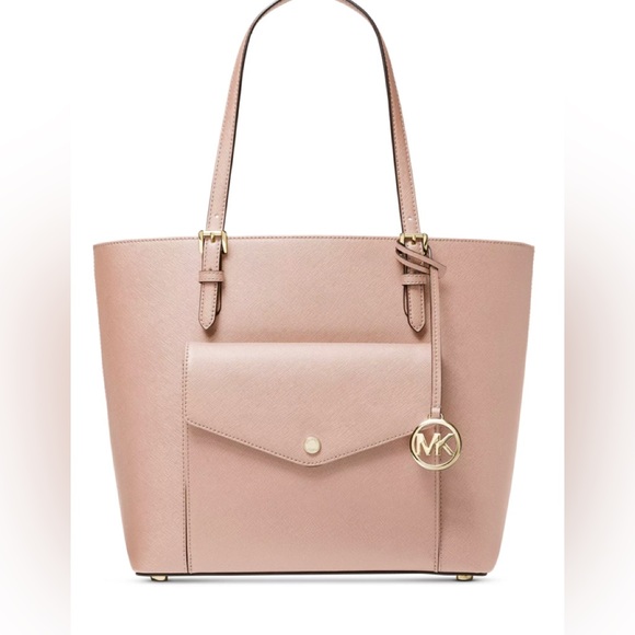 Michael Kors purse in Pink - Picture 1 of 14